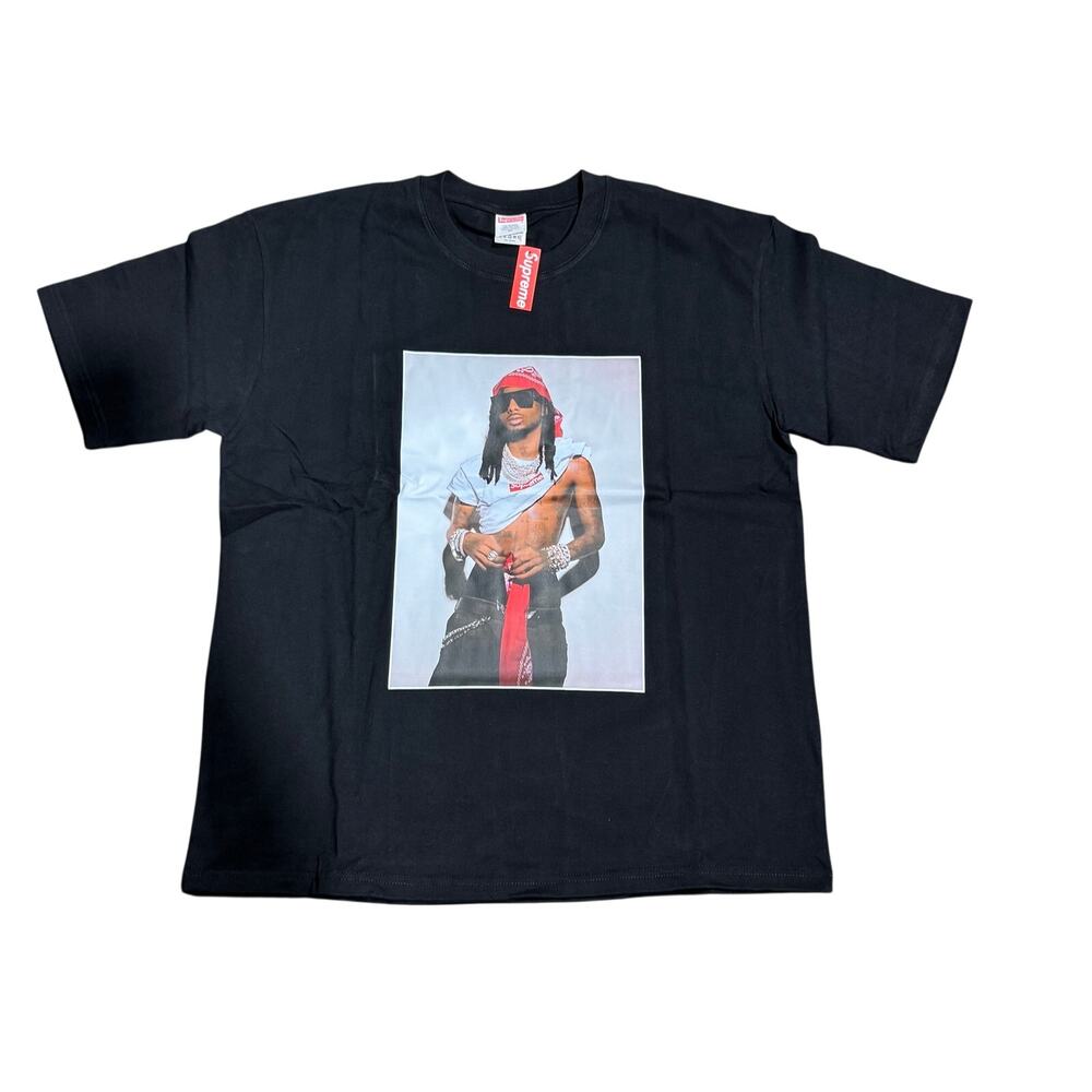 Supreme  Black T | NWT